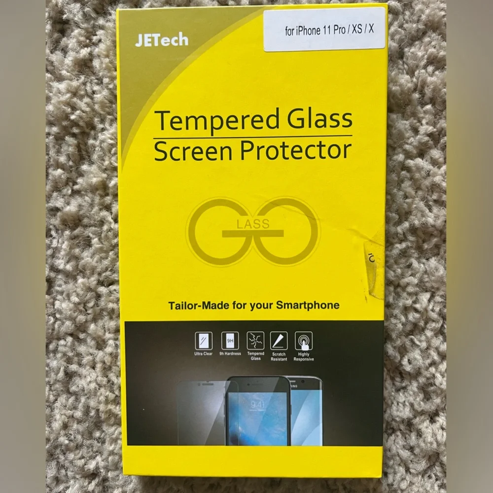 Privacy screen protector